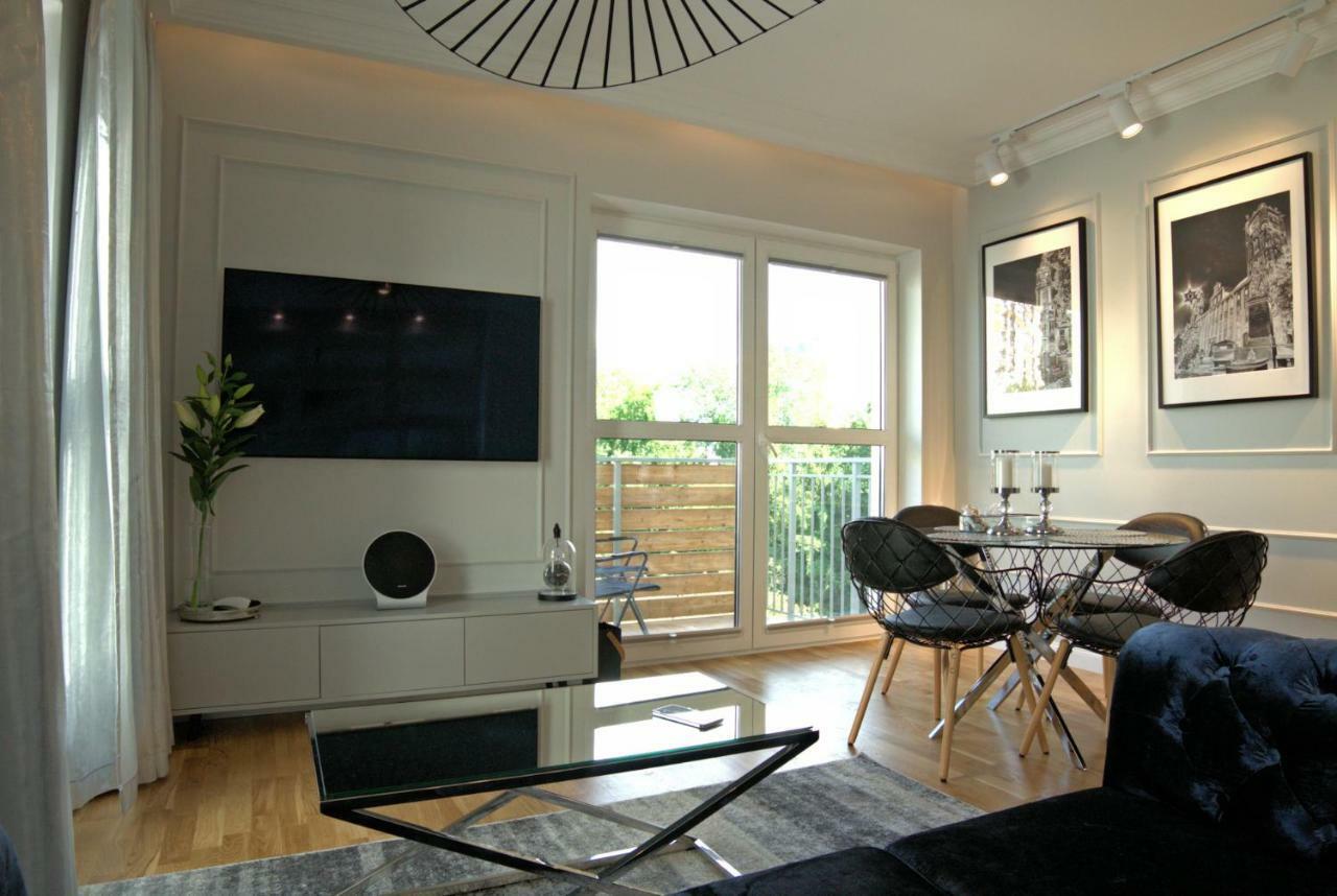 Blue Velvet Premium Apartments II Torun Bagian luar foto