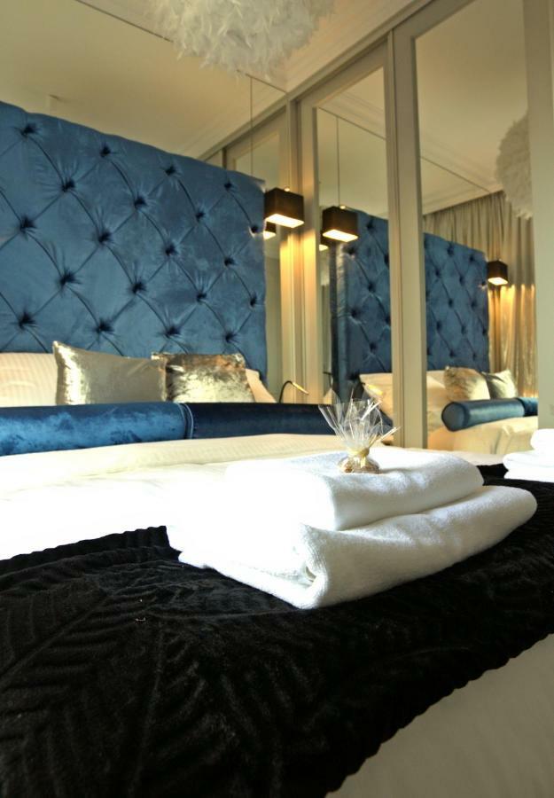 Blue Velvet Premium Apartments II Torun Bagian luar foto