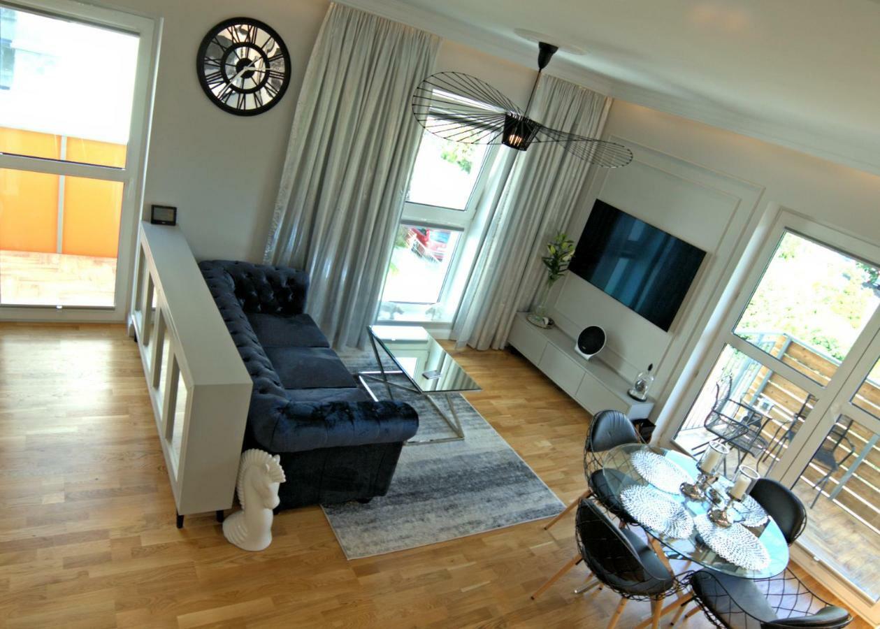 Blue Velvet Premium Apartments II Torun Bagian luar foto
